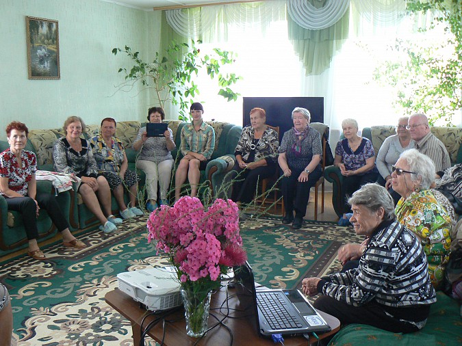 Пенсионеры в Кинешме вспомнили историю развития кинематографа фото 8