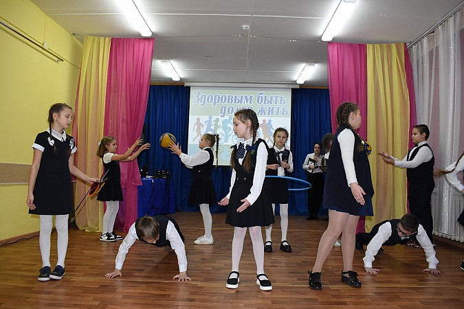 В Кинешме назвали лауреатов конкурса детского и молодежного творчества «Будем жить!» фото 45