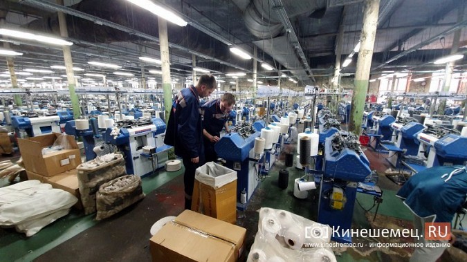 Томненцы возвращаются на родную фабрику, где вновь запущено ткацкое производство фото 5