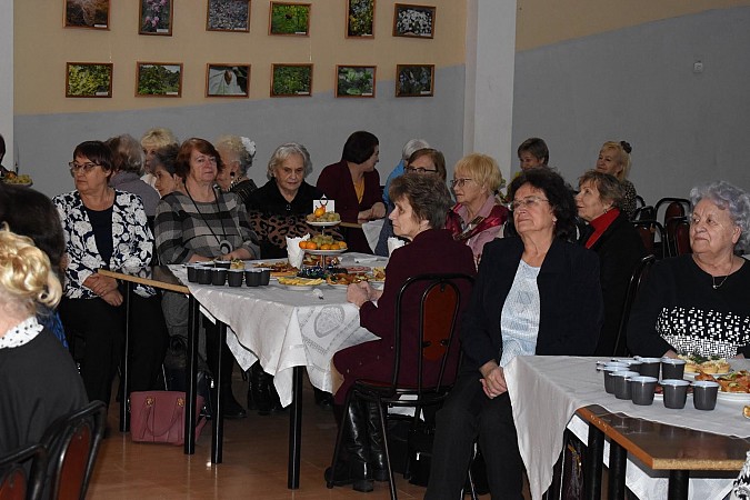 В Кинешме чествовали ветеранов педагогического труда фото 6