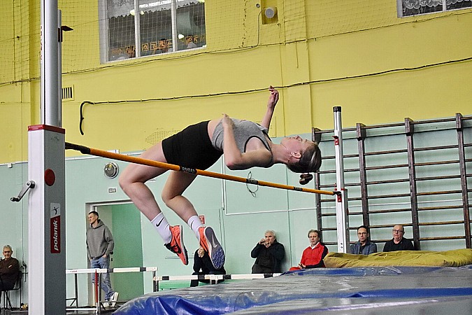 В Кинешме состоялись межрегиональные соревнования по прыжкам в высоту «Покорение Эвереста» фото 9