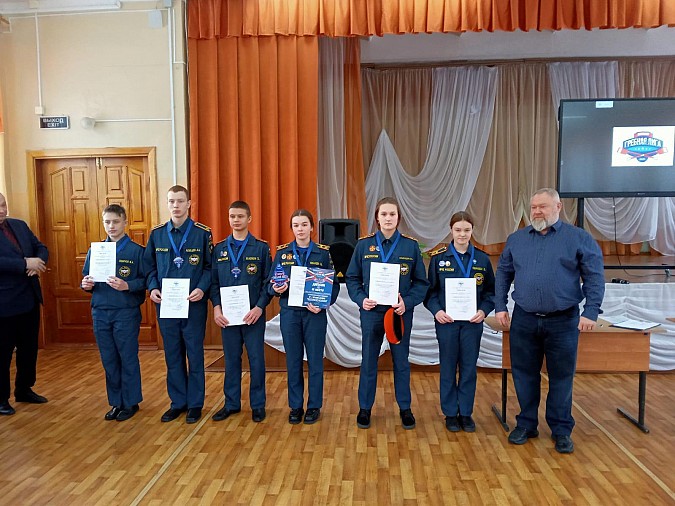 В Кинешме чествовали победителей и призеров I этапа Кубка «Школьной гребной лиги» фото 3