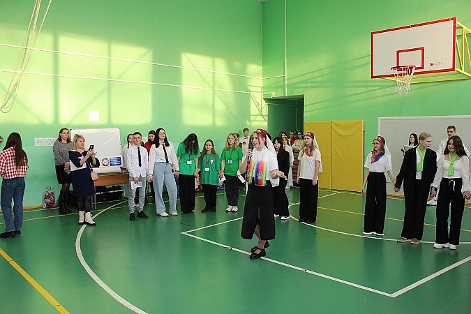 В Кинешме состоялся VII городской форум волонтеров-школьников «Вектор добра» фото 12