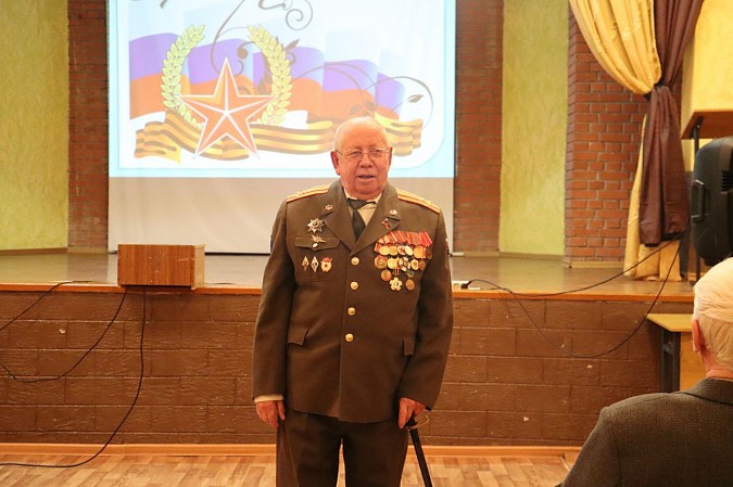 Ветераны вооруженных сил Кинешмы провели урок Мужества в Дьячевской школе фото 4