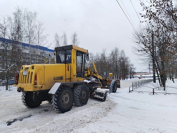 Для расчистки Кинешмы от снега мобилизована вся техника УГХ фото 9