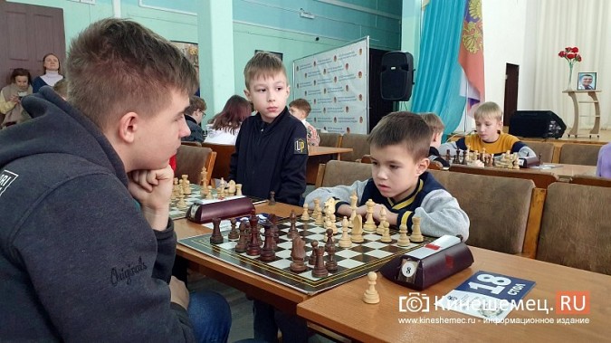 Шахматисты из 4 регионов приехали в Кинешму на турнир памяти разведчика ВДВ Ильи Филина фото 10