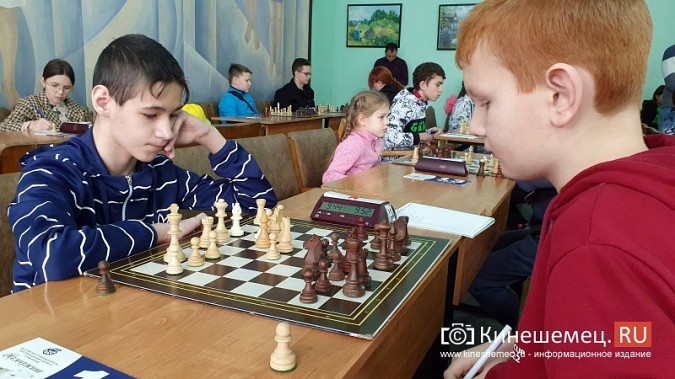 Шахматисты из 4 регионов приехали в Кинешму на турнир памяти разведчика ВДВ Ильи Филина фото 12