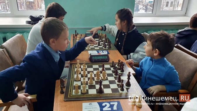 Шахматисты из 4 регионов приехали в Кинешму на турнир памяти разведчика ВДВ Ильи Филина фото 16