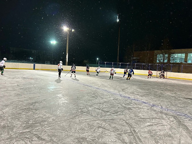 «Молния» уступила хоккеистами из Вичуги фото 3