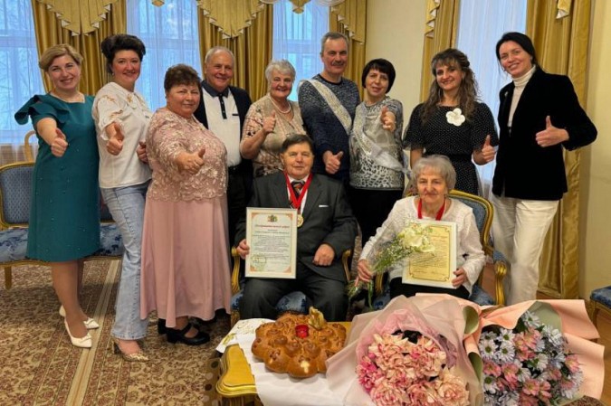 В Кинешме чествовали «золотых супругов» фото 2