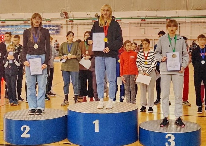 Легкоатлеты Кинешмы приняли участие «Рождественских стартах» в Ярославле фото 4