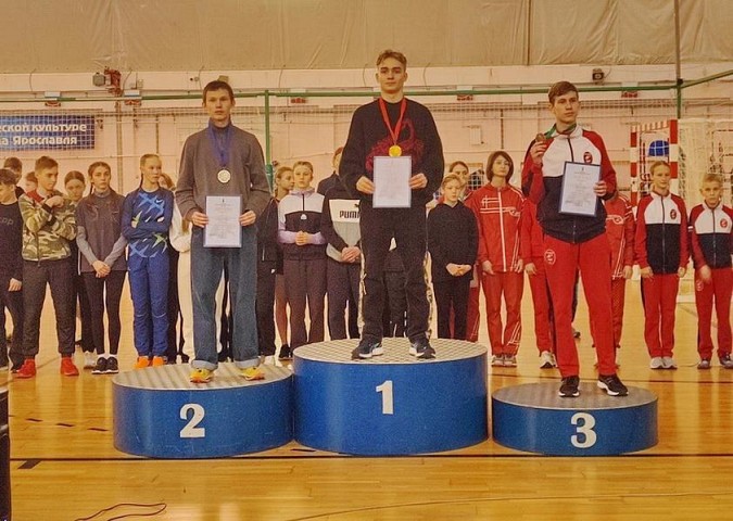 Легкоатлеты Кинешмы приняли участие «Рождественских стартах» в Ярославле фото 5