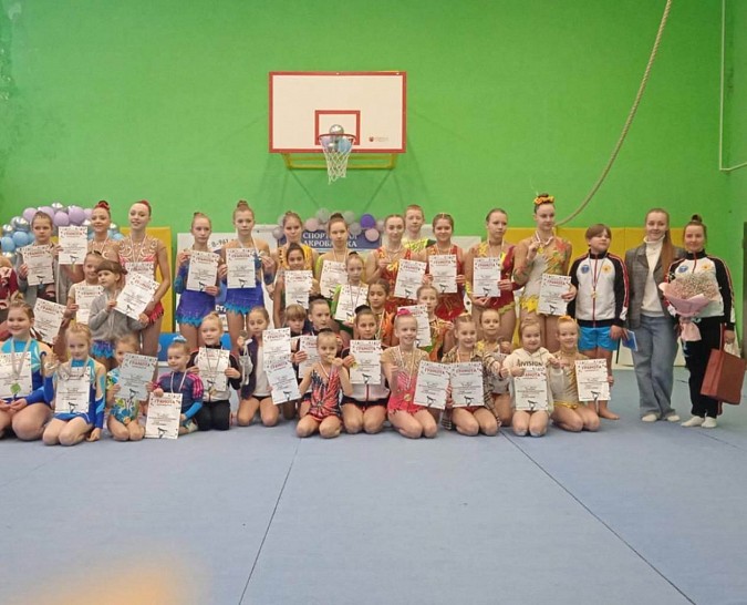 В Кинешме прошел новогодний турнир по спортивной акробатике «Полный вперед» фото 6