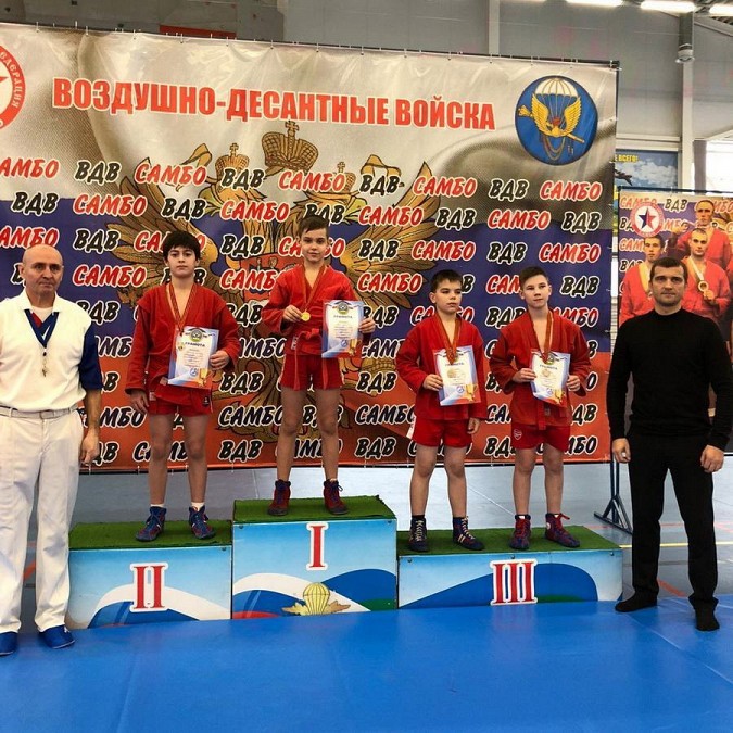 Кинешемские самбисты завоевали награды на турнире памяти воинов-десантников фото 4