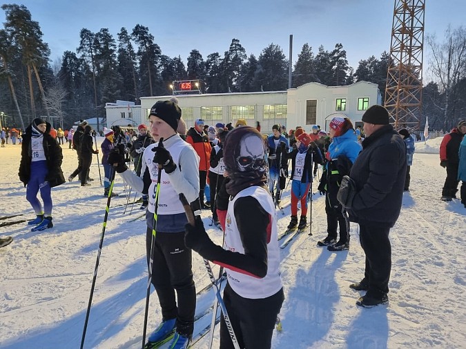 В Кинешме состоялась вечерняя лыжная гонка памяти Владимира Иванова фото 8