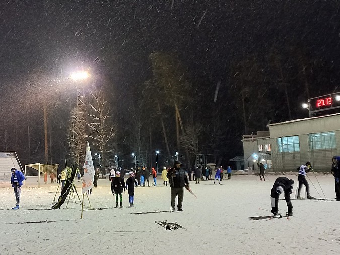 В Кинешме состоялась вечерняя лыжная гонка памяти Владимира Иванова фото 15