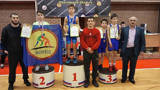 Кинешемцы стали победителями и призерами турнира по вольной борьбе фото 4