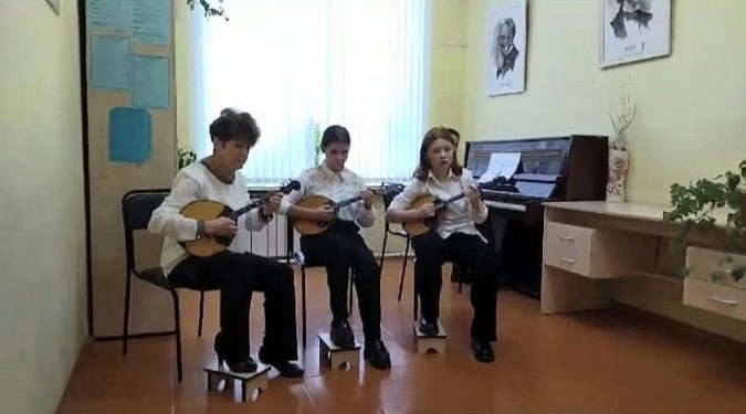 Кинешемский ансамбль домристов завоевал Гран-при международного конкурса фото 2