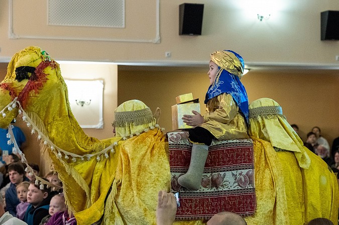 В Кинешме прошла епархиальная Рождественская елка фото 2