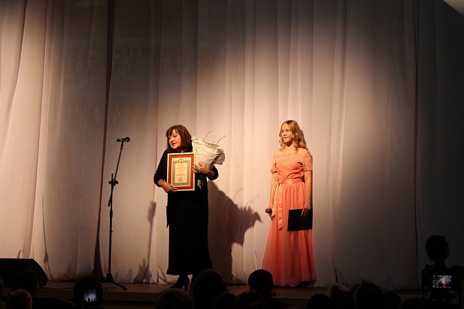 В Кинешме прошла епархиальная Рождественская елка фото 6