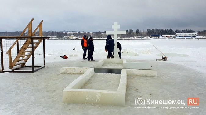 В Кинешме у Кузнецкого моста завершается обустройство крещенской купели фото 5