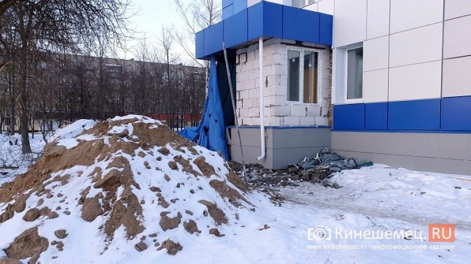 Ремонт поликлиники на ул.Правды спешат завершить до 1 марта фото 13