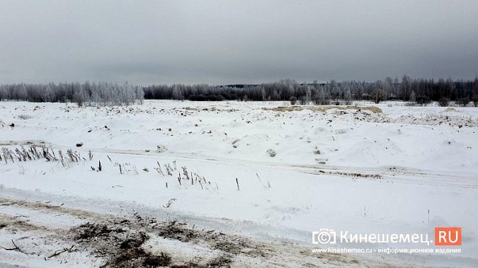 Весь снег с улиц Кинешмы вывозится в поле напротив городского кладбища в «Сокольниках» фото 8
