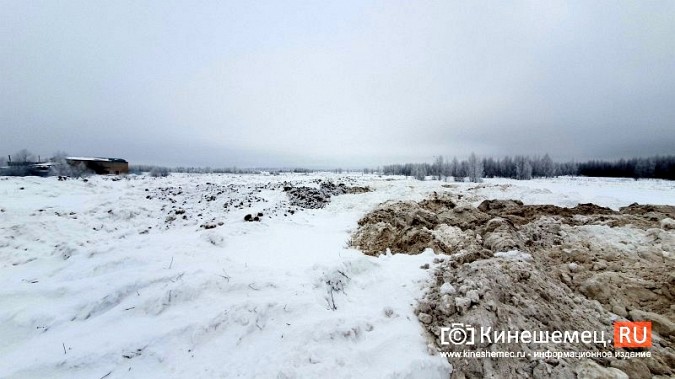 Весь снег с улиц Кинешмы вывозится в поле напротив городского кладбища в «Сокольниках» фото 4