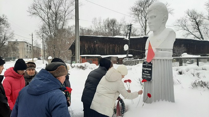 В Кинешме почтили память летчика, Героя  Советского Союза Виктора Кудрявцева фото 5