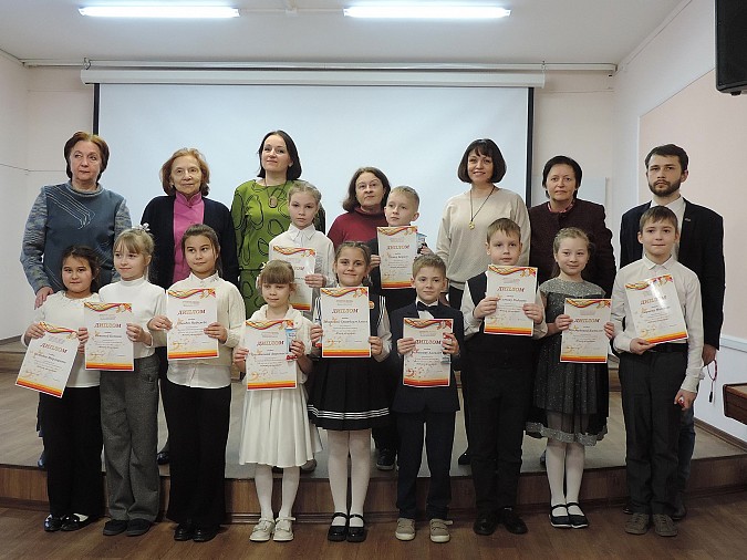 В Кинешемской детской школе искусств состоялось посвящение в пианисты фото 2