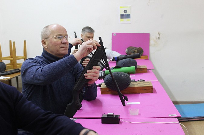 Михаил Батин стал чемпионом Кинешмы по пулевой стрельбе фото 4