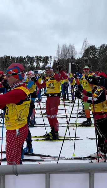 Команда марафонцев-лыжников ЛБК «Лапшиха» успешно выступает в серии Russialoppet фото 16
