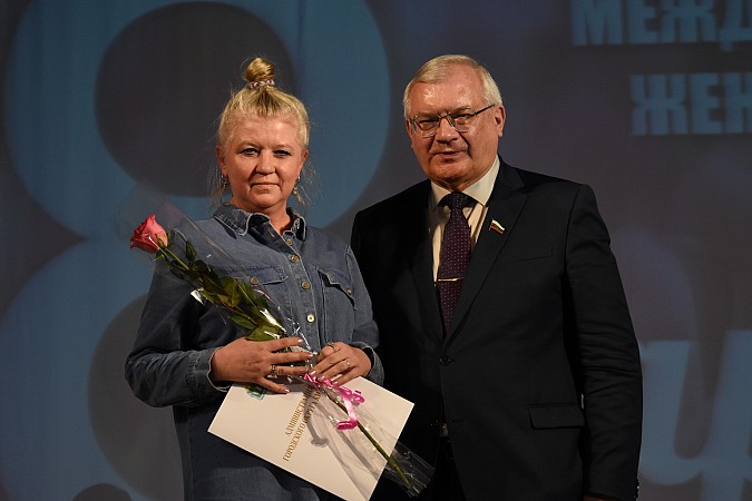 В Кинешме чествовали лучших женщин города фото 28