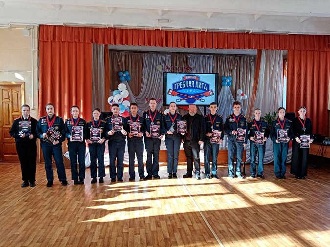 Ученики школы №18 стали призерами Всероссийских соревнований Школьной гребной лиги фото 2