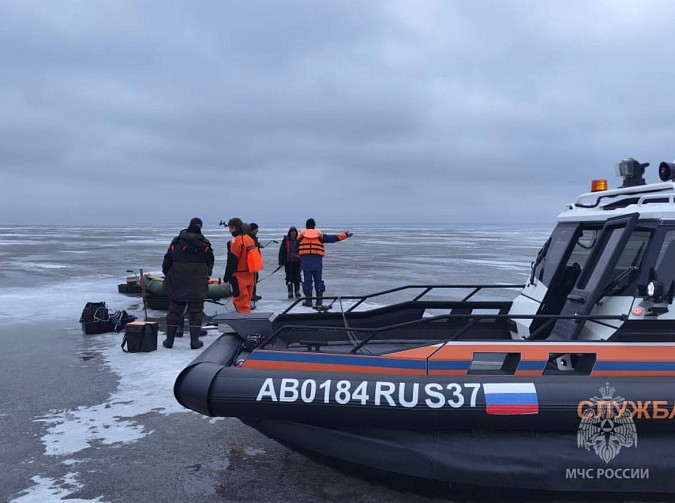 Шестерых рыбаков с оторвавшейся на Волге льдины спасли и оштрафовали фото 4