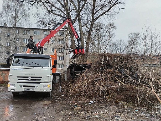 На уборку несанкционированных свалок Кинешмы вышел новый ломовоз фото 2