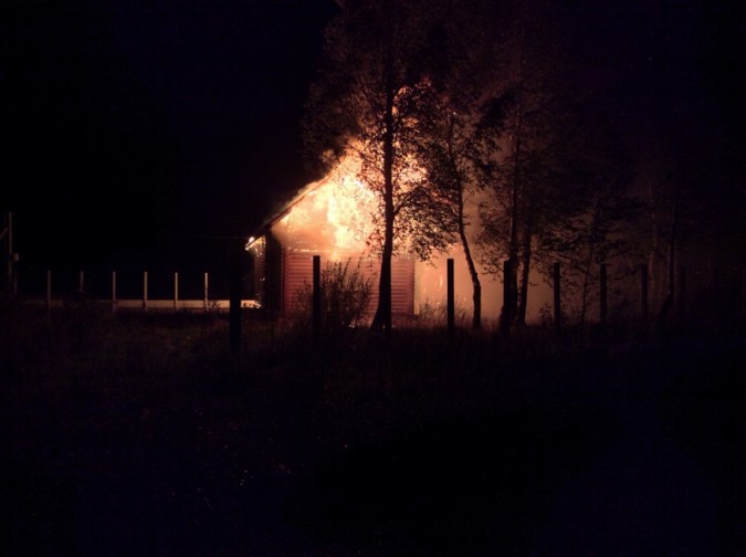 В Ивановской области сгорели два недостроенных дома фото 2