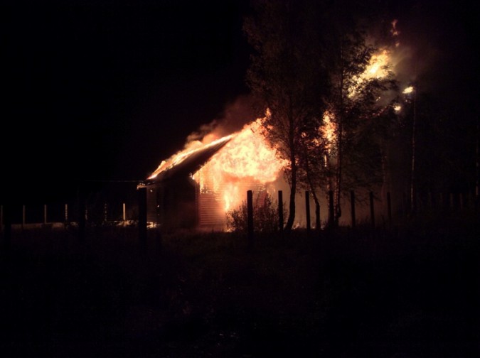 В Ивановской области сгорели два недостроенных дома фото 3