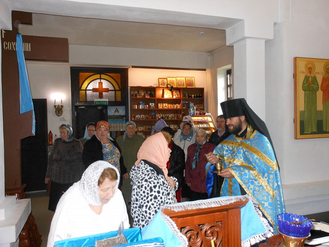Наволокские пенсионеры посетили святые места Кинешемского района фото 3
