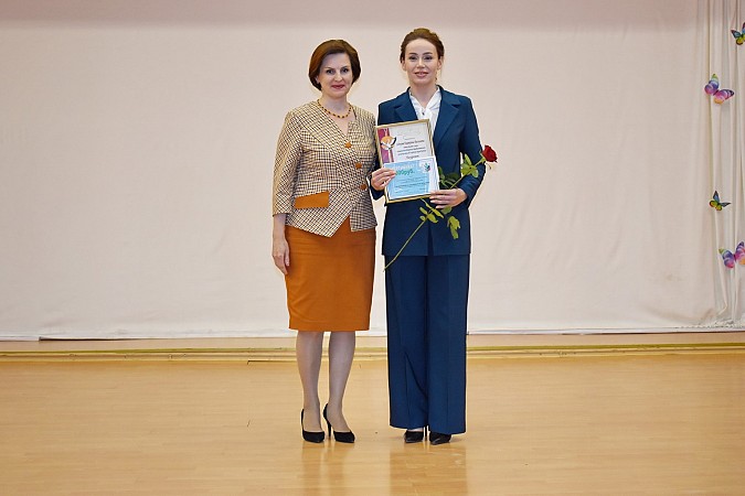 В Кинешме чествовали победителей конкурса профессионального мастерства «Педагог-мастер» фото 3