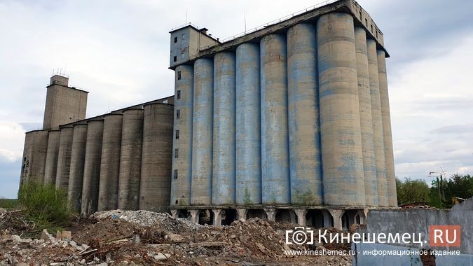 Центр Кинешмы остался без воды из-за работ по разбору бывшего мельзавода фото 7