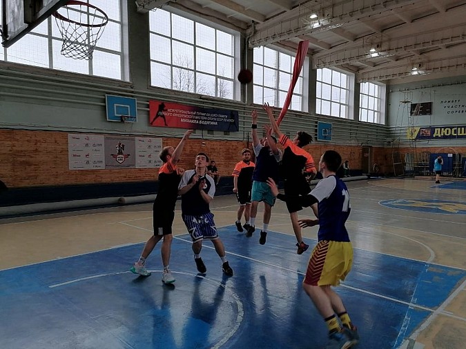Команда медколледжа выиграла городской турнир по баскетболу 3х3 фото 2