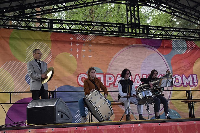 Кинешемский Парк культуры и отдыха открыл юбилейный 55-й творческий сезон фото 8