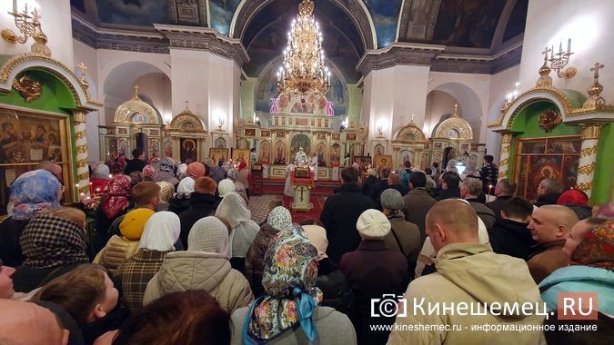 Православные христиане Кинешмы отмечают Пасху фото 16