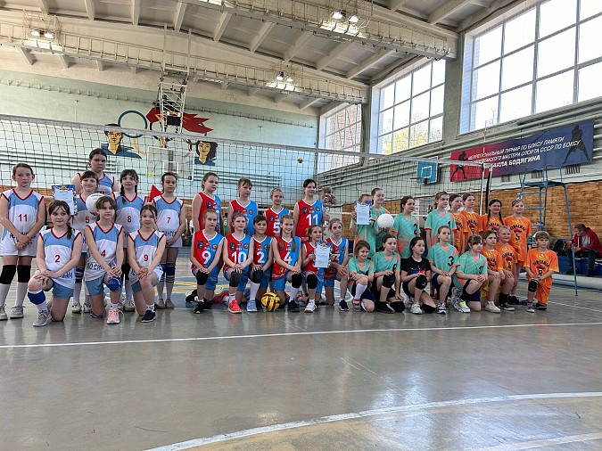 Команда Шуи выиграла первенство спортшколы «Арена» по волейболу фото 2