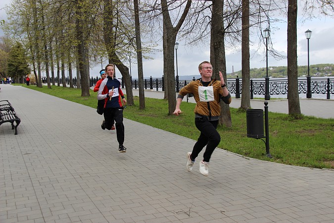 В Кинешме на старт легкоатлетической эстафеты вышли более 500 участников фото 47