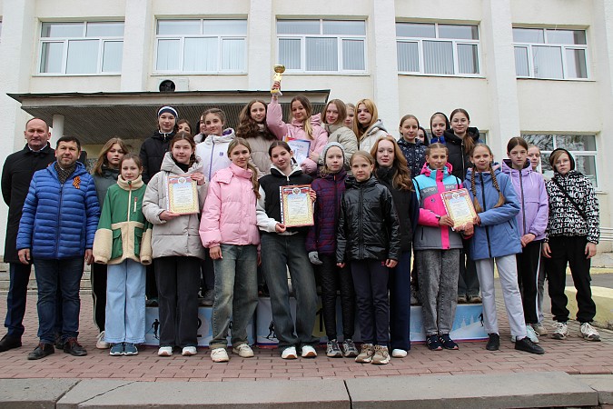 В Кинешме на старт легкоатлетической эстафеты вышли более 500 участников фото 52