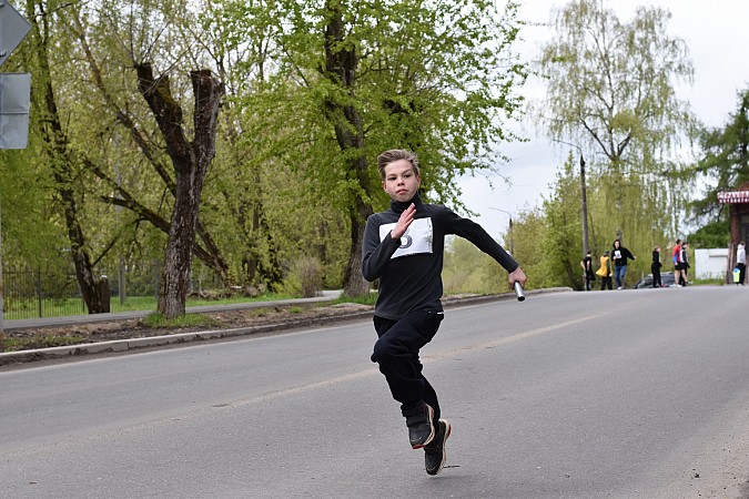 В Кинешме на старт легкоатлетической эстафеты вышли более 500 участников фото 25