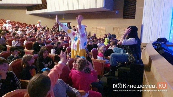 В Кинешме показом спектакля «Щелкунчик» стартовал фестиваль «Здравствуй, сказка!» фото 5