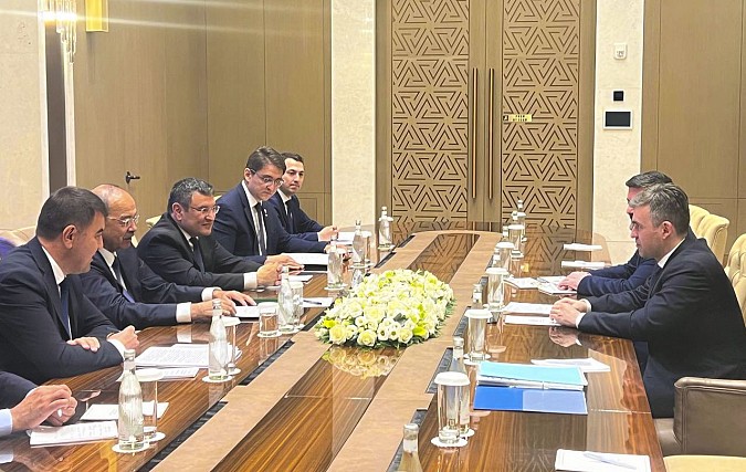 Станислав Воскресенский принимает участие в визите Президента России в Узбекистан фото 2